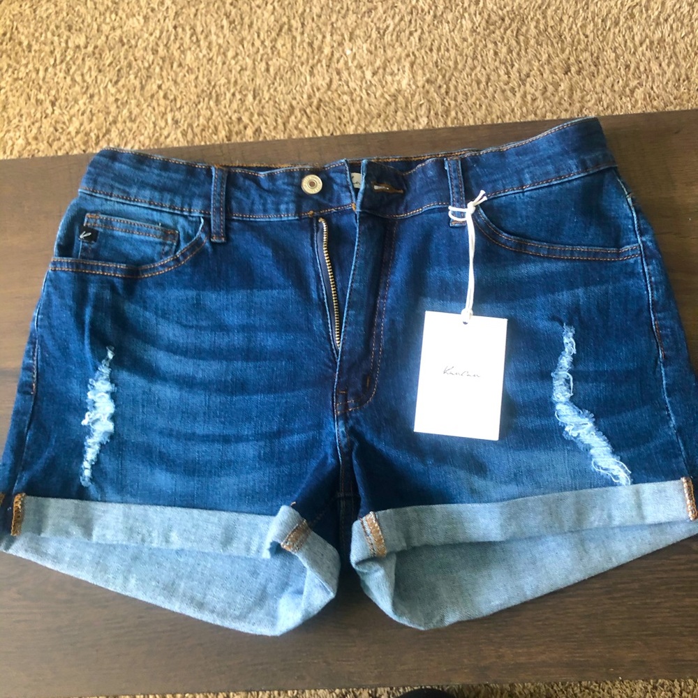 Kancan Women’s shorts- size W 13/30